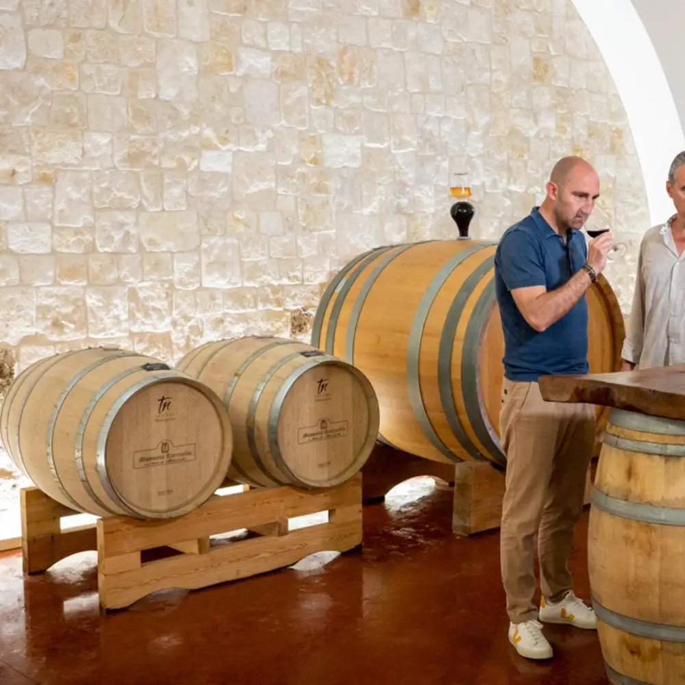 Domaine viticole de la vallée d'Itria : dégustation et produits locaux