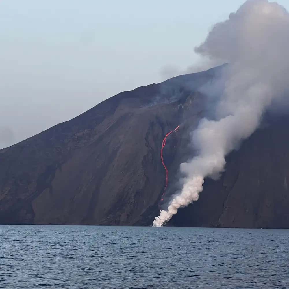 Îles Éoliennes : Vulcano et Lipari depuis Tropea