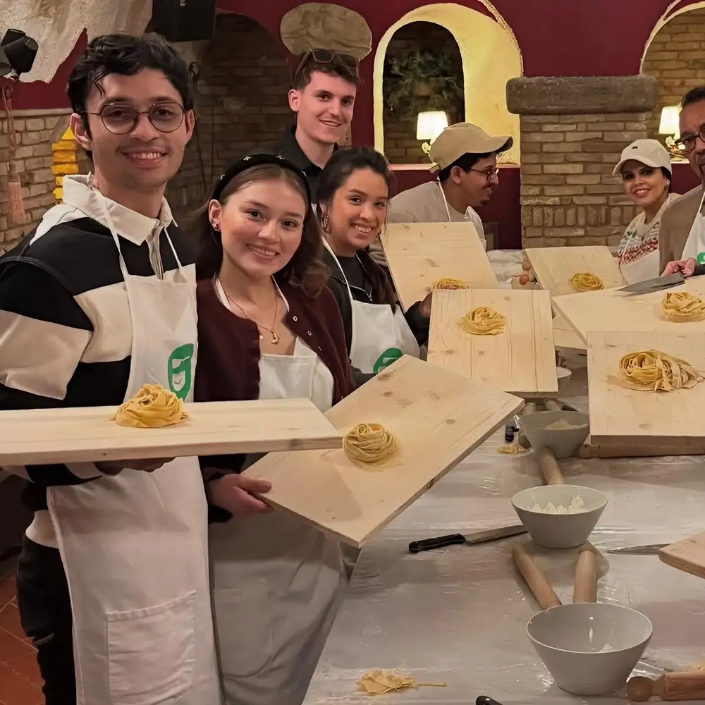 Cours de pâtes et tiramisu près de la place d'Espagne