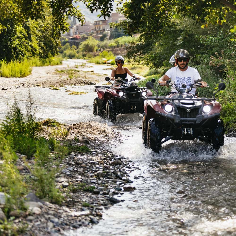 Etna en quad tout-terrain