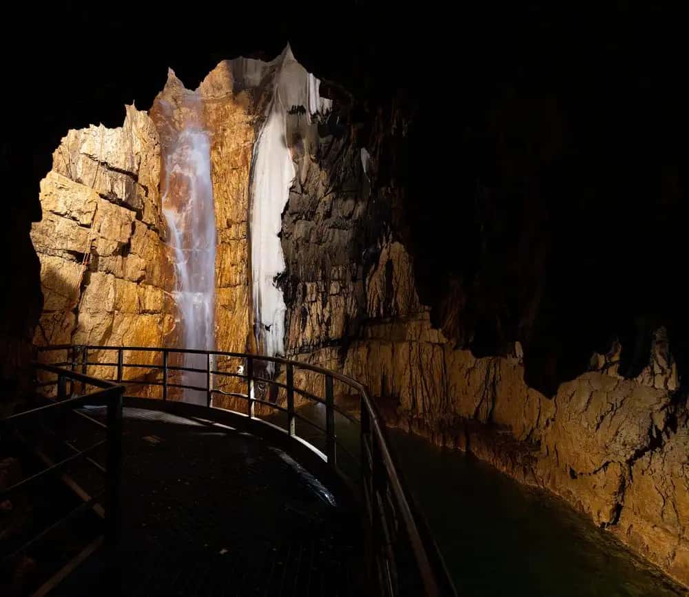 Grottes de Stiffe : visite guidée et billet d'entrée