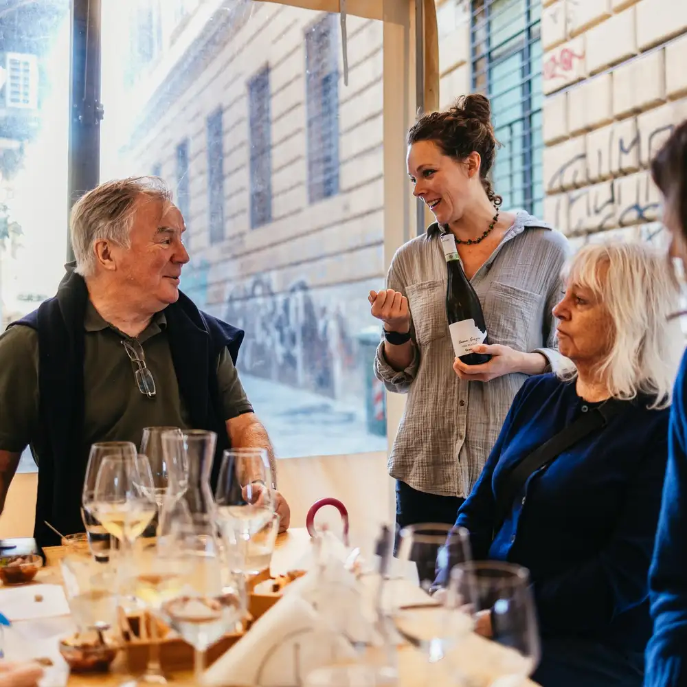 Dégustation de vins siciliens à la Bottega Monteleone